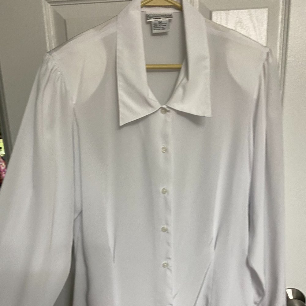 Like New Evan Picone White Professional Blouse-12